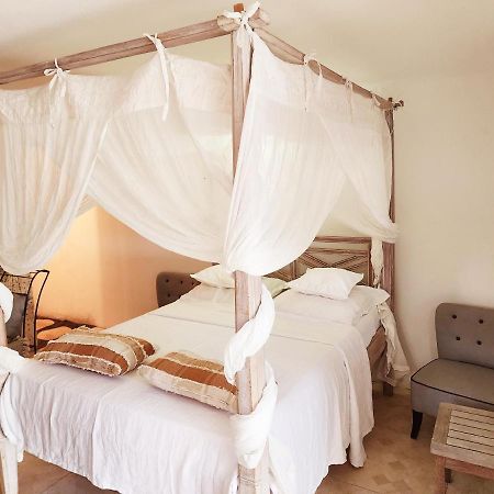 Perle Stone Studio- Bed And Breakfast Simpson Bay Dış mekan fotoğraf
