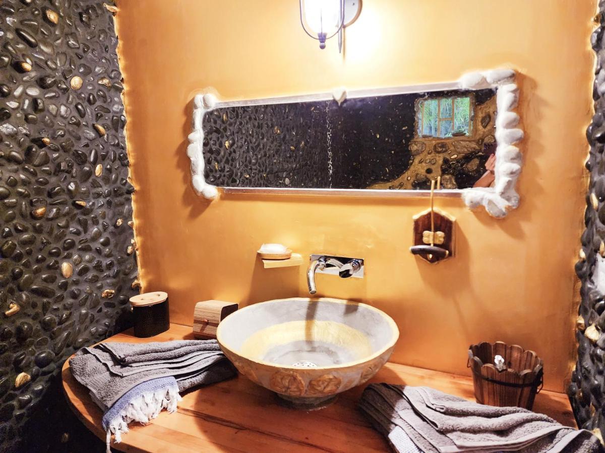 Perle Stone Studio- Bed And Breakfast Simpson Bay Dış mekan fotoğraf